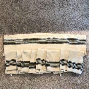 Magnolia Home Table Runner & 8 napkins/towels